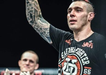 MMAnytt UFC Nottingham UFC on Fuel 5 Amir Sadollah vs Dan Hardy Outlaw (3)