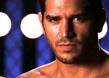 UFC 154 Patrick Cote