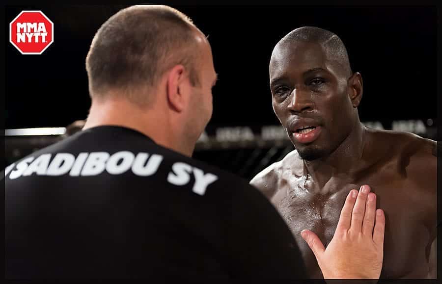 Sadibou_Sy_vs_Gabor_Boraros_IRFA_7_2014_11_22_Foto_Micha_Forssberg_028