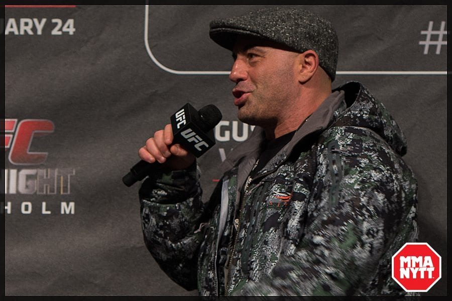 UFC_on_Fox_14_Stockholm_Hovet_weigh_in_ Joe_rogan_Micha_Forssberg_01