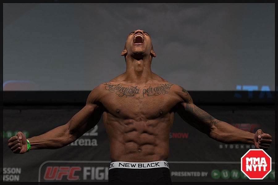 UFC_on_Fox_14_weigh_in_Nico_Musoke_Albert_Tumenov_02