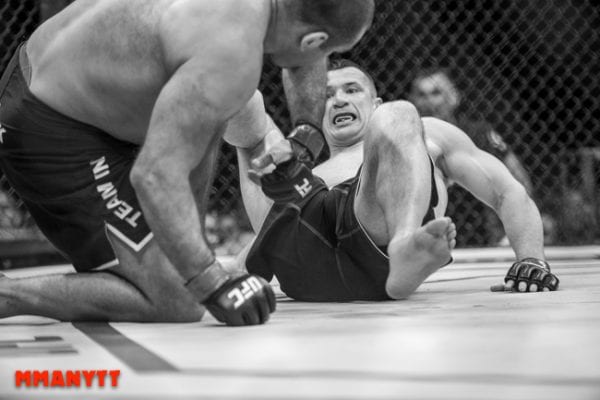 UFC Fight Night Krakow. Gabriel Gonzaga vs Mirko Cro Cop. Foto Mazdak Cavian-17