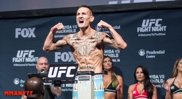 UFC on Fox- Machida vs. Rockhold MMAnytt Max Holloway Photo Foto Mazdak Cavian-25