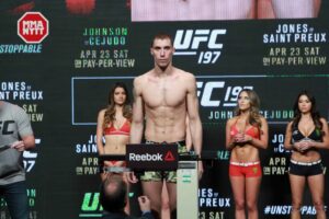 UFC 197 James Vick MMAnytt.se UFC weigh-in 2016-04-21 las vegas nevada mgm PHOTO MAZDAK CAVIAN_-85