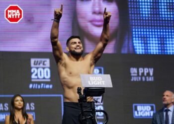 UFC 200 Las Vegas Weigh Ins 2016-07-08 Kelvin Gastelum photo MMAnytt.se Vince Cachero (63 of 155)