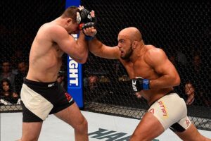 ufc196_10_latifi_villante_006