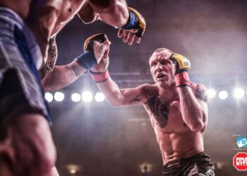 cage-warriors-75-jack-hermansson-150416-242-of-283