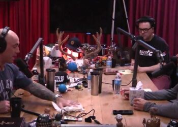 JRE 898