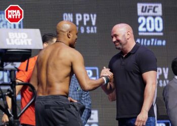 UFC-200-Las-Vegas-Weigh-Ins-2016-07-08-Anderson-Silva-Dana-White-photo-MMAnytt.se-Vince-Cachero-111-of-155-1000×668