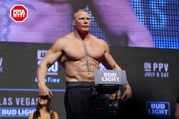 UFC-200-Las-Vegas-Weigh-Ins-2016-07-08-Brock-Lesnar-photo-MMAnytt.se-Vince-Cachero-129-of-155-1000×668 (1)