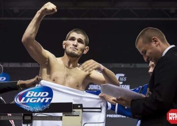 Khabib-Nurmagomedov-UFC MMA MMAnytt