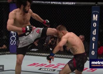 Zabit Magomedsharipov Kyle Bochniak UFC 223 Fight Motion MMA MMAnytt