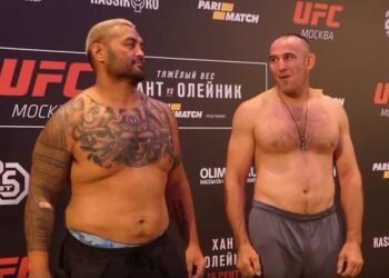 UFC Moscow Mark Hunt vs Aleksei Oleinik