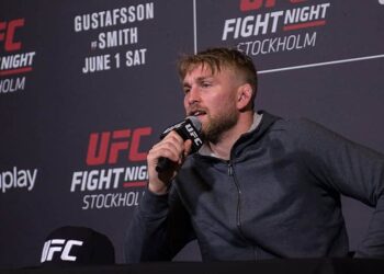 Alexander Gustafsson press