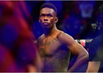 Israel Adesanya © Stephen R. Sylvanie-USA TODAY Sports