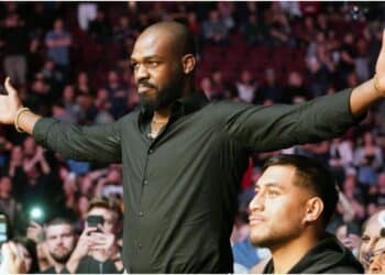 Jon Jones UFC (2)