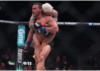 Daniel Cormier tror att McGregor vs. Chandler är nära
