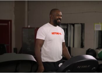 Jon Jones om det bästa med UFC: "FÅR SLÅ SÖNDER FOLK"
