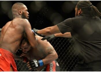 Jon Jones skickar Thanksgiving-pik till eviga rivalen
