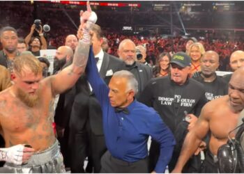 MIKE TYSON FÖRLORAR AVSLAGEN MATCH MOT JAKE PAUL