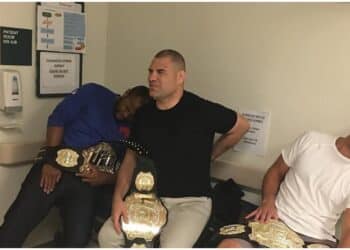 Cain Velasquez var sjukt bra - och galen enligt Rockhold