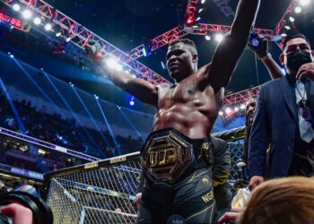 Tungviktslegendaren om mötet med Francis Ngannou: "Tacklade mig som en lastbil"