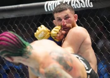 Khabib Nurmagomedov: "Merab Dvalishvili klarar inte pressen som mästare"