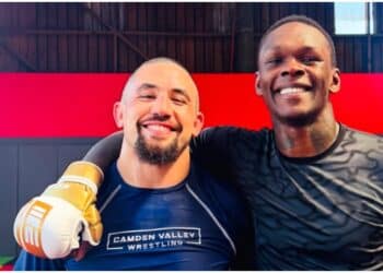 Israel Adesanya tränar med Whittaker inför UFC Fight Night 250