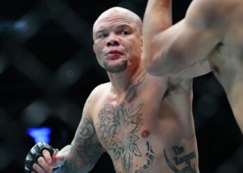 Anthony Smith stoppas från Power Slap – avslöjar samtal med UFC om debut efter sista fighten
