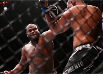 MMA News - Derrick-Lewis-ar-tillbaka-i-sommar-mot-en-obesegrad-talang