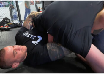 Dustin Poirier STRYPER journalisten till SÖMNS - SE VIDEON
