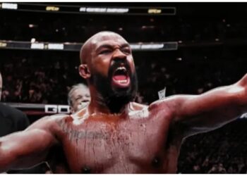 Jon Jones verkar bekrafta pensionsrykten Aspinall blickar vidare