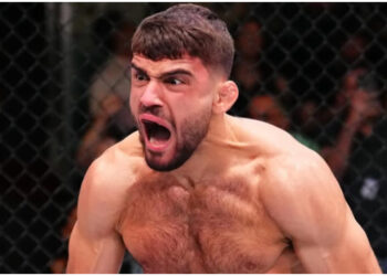 Ramiz Brahimaj med BRUTAL giljotin på UFC Vegas 107
