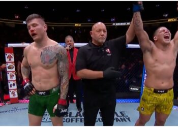 Brunno Ferreira punches Marvin Vettori UFC 323 action