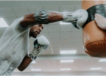 anthony joshua nigeria bilolycka januari 2026