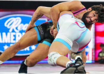 arman tsarukyan raf 5 brottning match