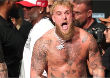 jake paul i boxningsring mot anthony joshua