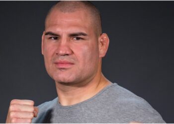 Cain Velasquez under UFC match