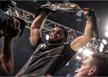 Islam Makhachev under intervju om UFC White House (1)