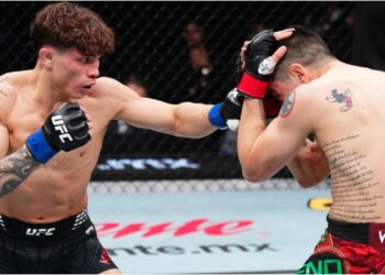 Loneer Kavanagh och Brandon Moreno under match i UFC Mexico