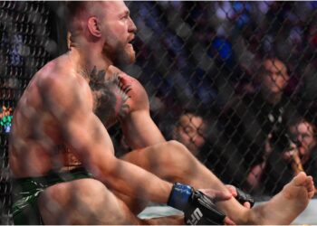 dustin poirier conor mcgregor ufc staredown