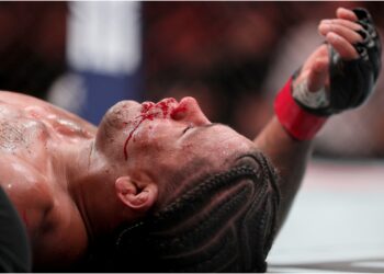 gilbert burns efter match i ufc oktagon