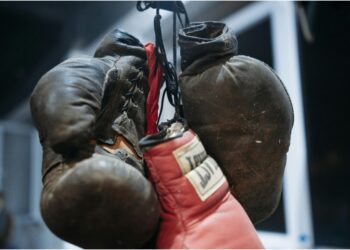 mma fight bur slag utvaxling